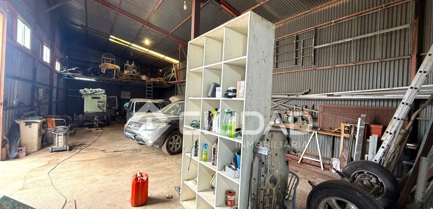 Terreno rústico con 2 naves en Cañada del Amarguillo