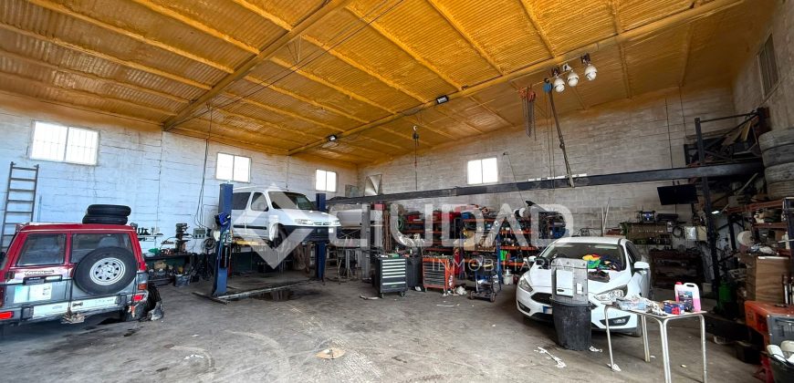 Terreno rústico con 2 naves en Cañada del Amarguillo