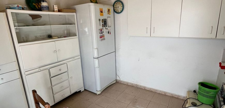 ¡¡Gran Oportunidad: Casa de 296 m² con patio, cochera y salida a dos calles!!