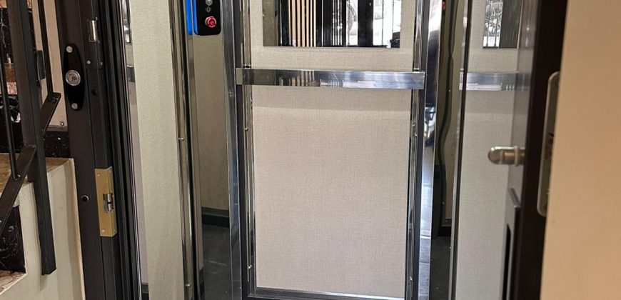 PISO CÉNTRICO CON ASCENSOR