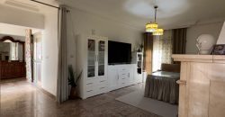 CHALET URBANO EN URBANIZACIÓN LAS ENCINAS