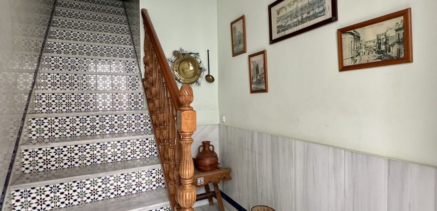 PISO INDEPENDIENTE CERCA DEL CENTRO