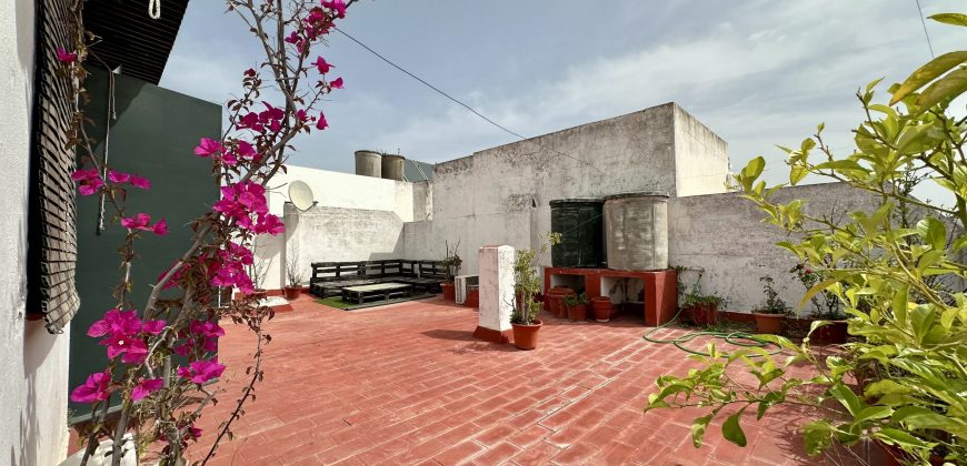 PISO INDEPENDIENTE CERCA DEL CENTRO