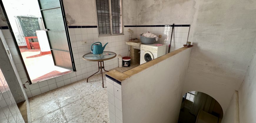 PISO INDEPENDIENTE CERCA DEL CENTRO