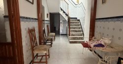 CASA DE DOS PLANTAS EN FUENTES DE ANDALUCÍA
