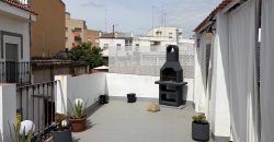 SE VENDE ESPECTACULAR CASA EN PLENO CORAZÓN DE CAMAS