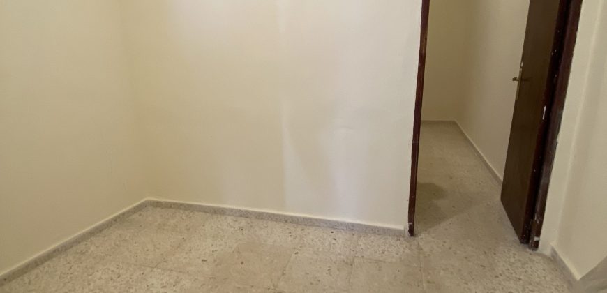 CASA EN PATIO DE VECINOS EN MARCHENA