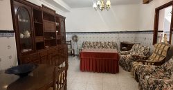 CASA DE DOS PLANTAS EN FUENTES DE ANDALUCÍA