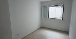 PISO DE TRES HABITACIONES