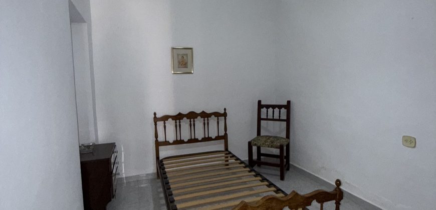 CASA DE DOS PLANTAS EN FUENTES DE ANDALUCÍA