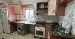 SE VENDE ESPECTACULAR CHALET ADOSADO EN PLENO CORAZÓN DE CAMAS