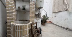 SE VENDE ESPECTACULAR CHALET ADOSADO EN PLENO CORAZÓN DE CAMAS