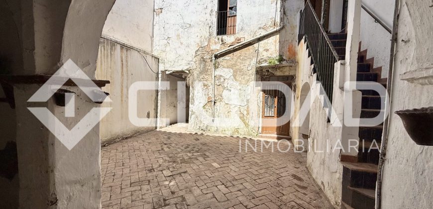 Piso en casa de vecinos – Zona Barrio Nuevo