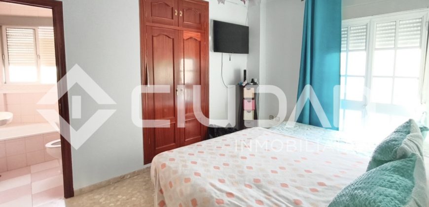 Piso independiente en esquina – Zona Av. Miguel Hernández, Las Cabezas de San Juan (Sevilla)