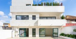 Lujoso chalet independiente de obra nueva