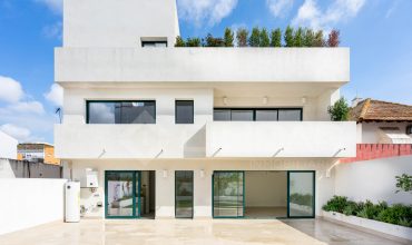Lujoso chalet independiente de obra nueva