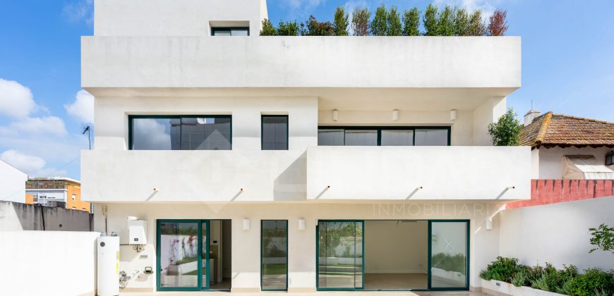 Lujoso chalet independiente de obra nueva