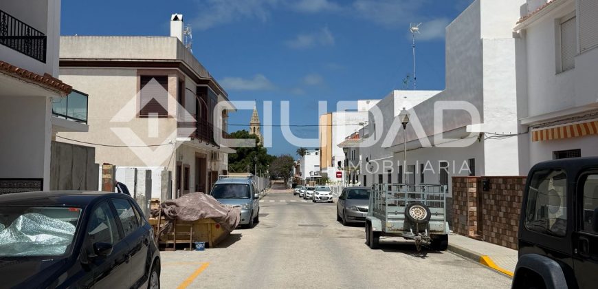 PISO ZONA SANTUARIO – CHIPIONA