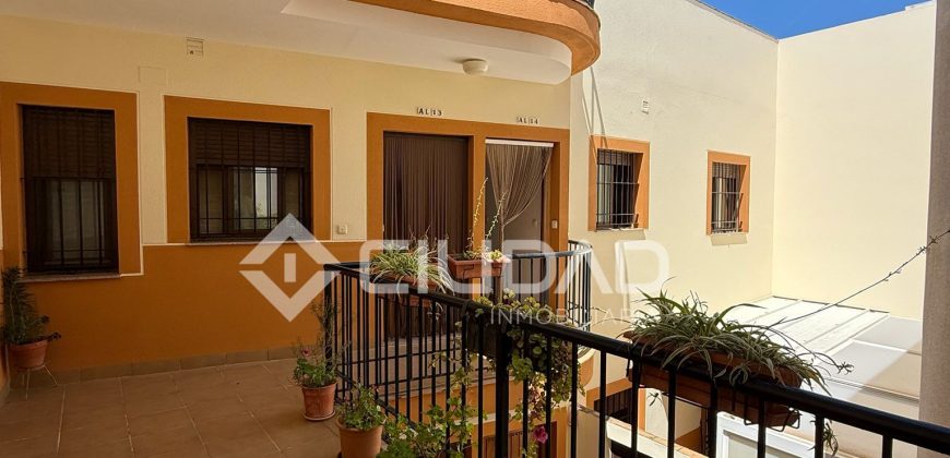 PISO ZONA CENTRO- CHIPIONA