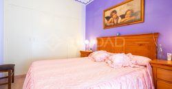 Se vende amplia vivienda de 234 m² situada en una excelente zona, ideal para familias.
