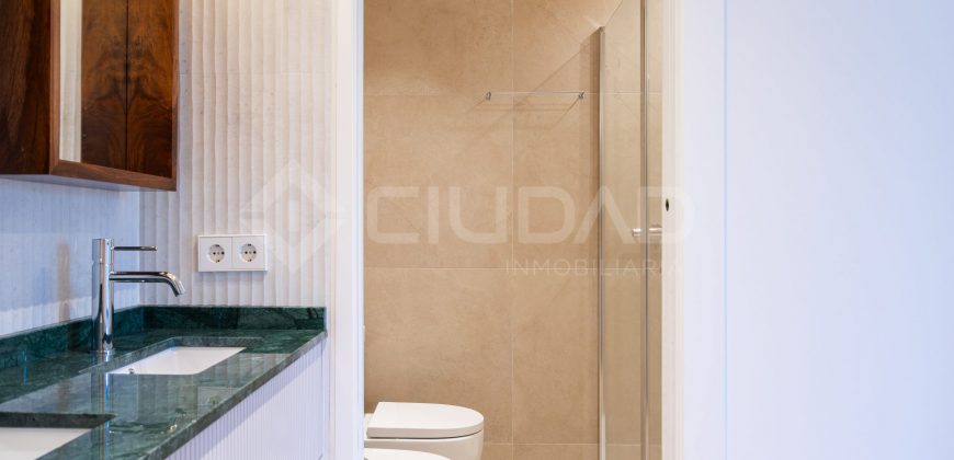 Lujoso chalet independiente de obra nueva