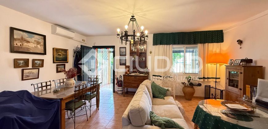 CHALET ZONA LA LAGUNA- CHIPIONA