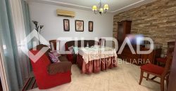 Casa con gran amplitud – Zona del Castillo
