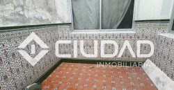 Local comercial en esquina – Avda. Miguel Hernández