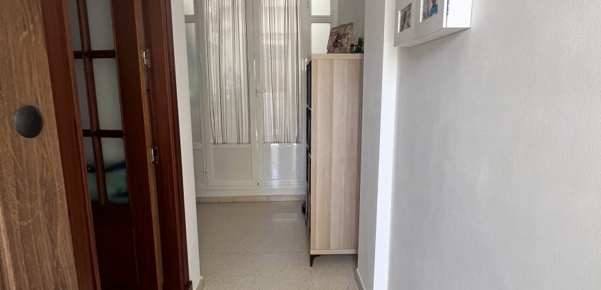 CASA ADOSADA EN ZONA VENTA DEL SOL