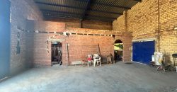 NAVE EN CARRETERA DE CARMONA