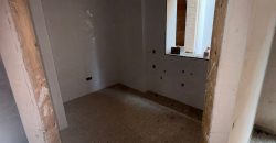 Casa en Construcción: Espacios Amplios y Luminosos en calle Vilches !