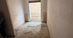 Casa en Construcción: Espacios Amplios y Luminosos en calle Vilches !