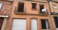 Casa en Construcción: Espacios Amplios y Luminosos en calle Vilches !