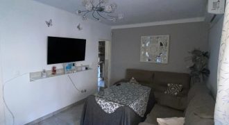 Piso de 77 m² con Patio y Balcón en Zona El Rancho !