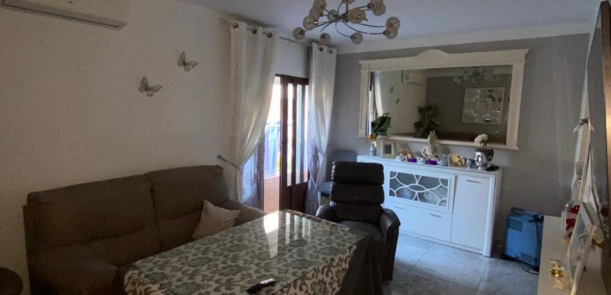 Piso de 77 m² con Patio y Balcón en Zona El Rancho !