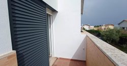 Chalet pareado – Espartinas