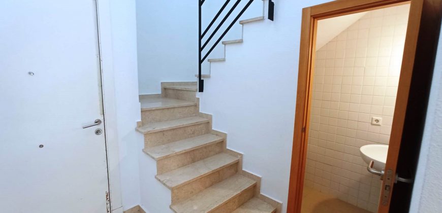 Chalet pareado – Espartinas
