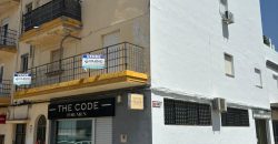 Amplio Piso para Reformar en Excelente Ubicación! Zona Puerta Sevilla. Morón de la Frontera.