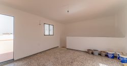 OPORTUNIDAD DE CASA EN AVDA DEL PANTANO!