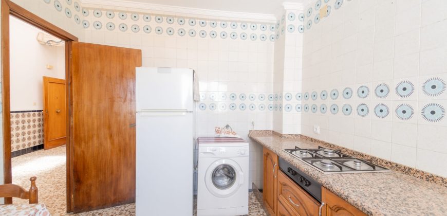 OPORTUNIDAD DE CASA EN AVDA DEL PANTANO!