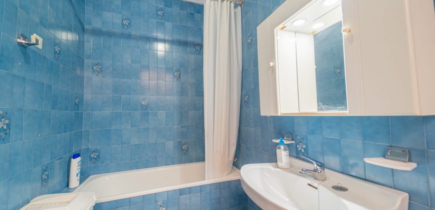 OPORTUNIDAD DE CASA EN AVDA DEL PANTANO!