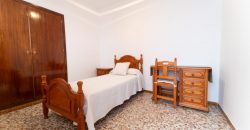 OPORTUNIDAD DE CASA EN AVDA DEL PANTANO!