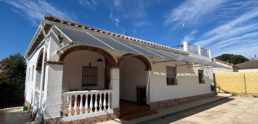 ¡CHALET EN VENTA EN URBANIZACIÓN SANTA ELO C/ALMERÍA !