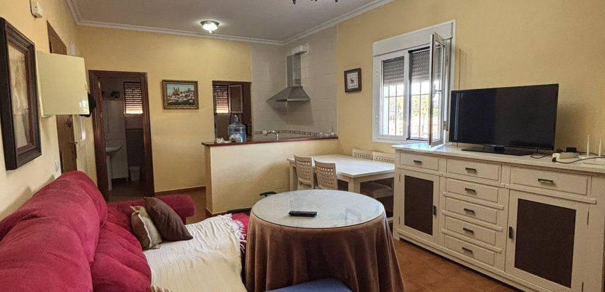 ¡CHALET EN VENTA EN URBANIZACIÓN SANTA ELO C/ALMERÍA !