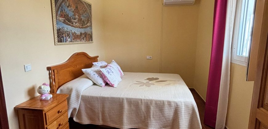 ¡CHALET EN VENTA EN URBANIZACIÓN SANTA ELO C/ALMERÍA !
