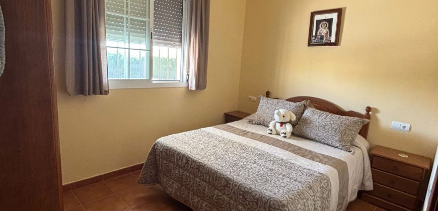 ¡CHALET EN VENTA EN URBANIZACIÓN SANTA ELO C/ALMERÍA !