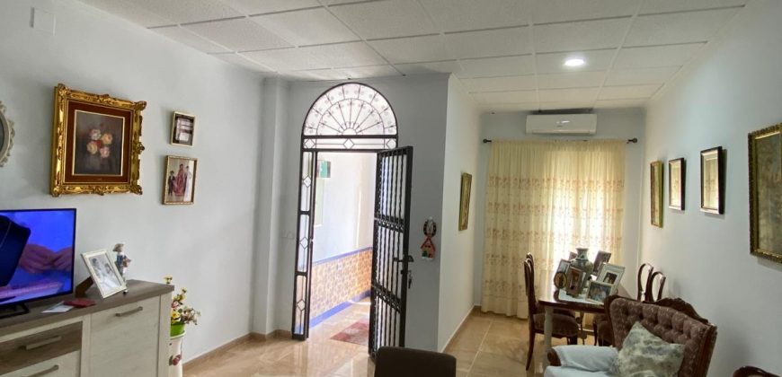 Amplia Planta Baja de 96 m² en Excelente Ubicación en Montellano!