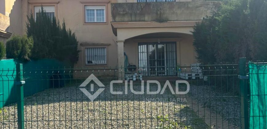 Adosado en Urb. Albatros, Martín Miguel