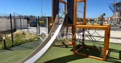 Apartamento a estrenar en lujosa urbanización junto a la playa
