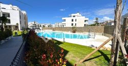 Apartamento a estrenar en lujosa urbanización junto a la playa